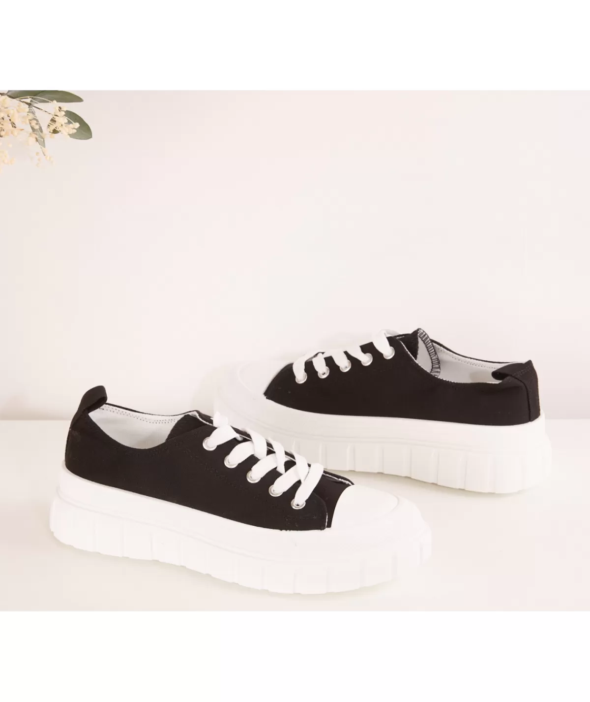 La boutique de Lilie Baskets>BASKET LISANDRA BASSE Noir