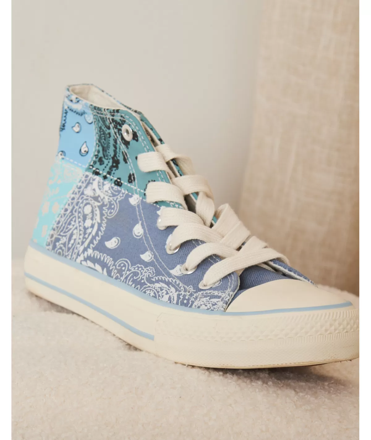 La boutique de Lilie Baskets>BASKETS MONTANTE WENDY Bleu