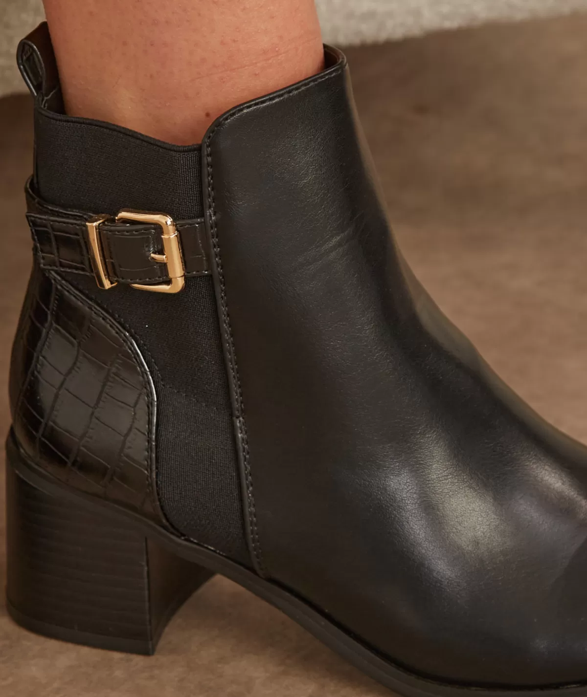 La boutique de Lilie Boots & Bottes>BOTTINES HORTENSE Noir
