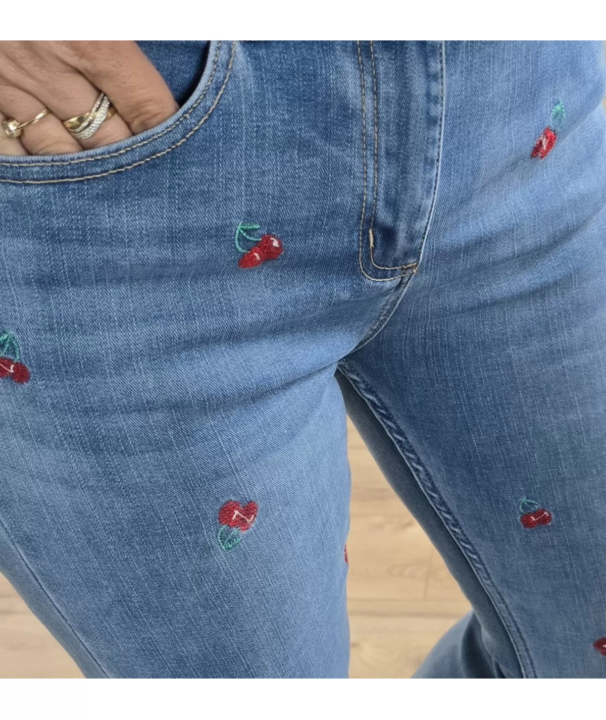 La boutique de Lilie Jeans / Pantalons>LUDIVINE Jeans