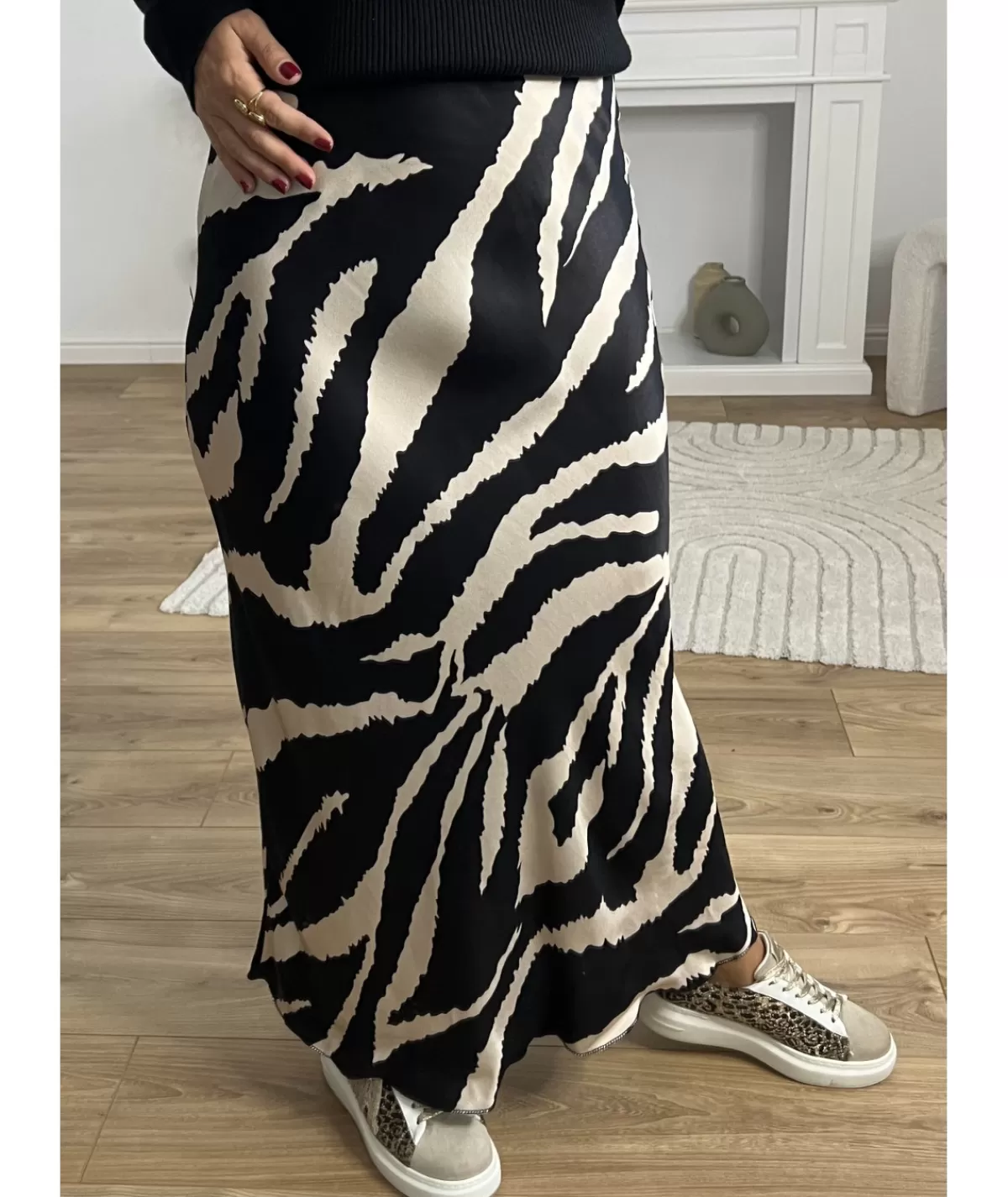 La boutique de Lilie Jupes / Shorts>JUPE ELVINA Noir