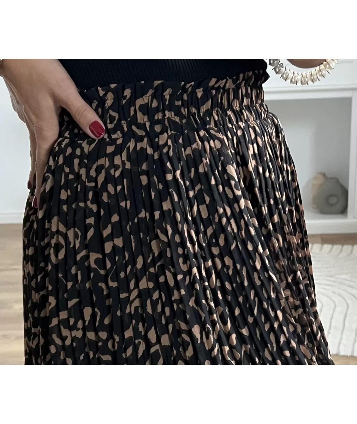 La boutique de Lilie Jupes / Shorts>JUPE VIOLAINE Noir