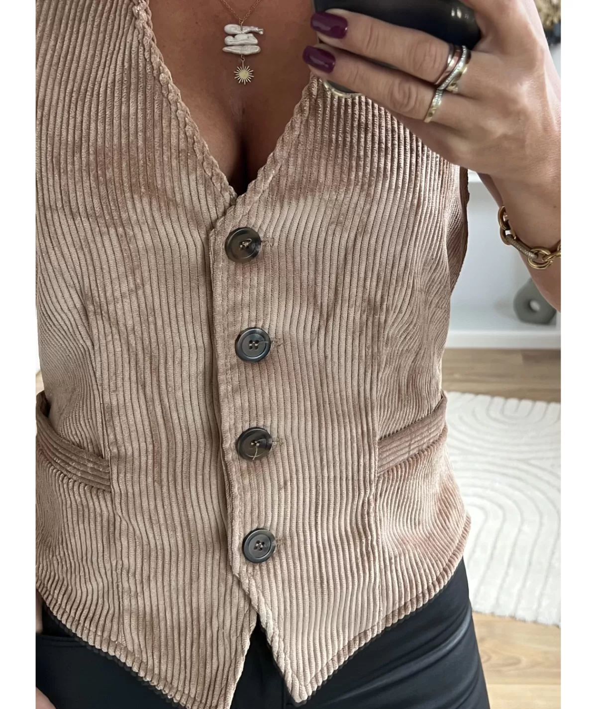 La boutique de Lilie Vestes>VESTE SANS MANCHE ANNE CECILE Taupe