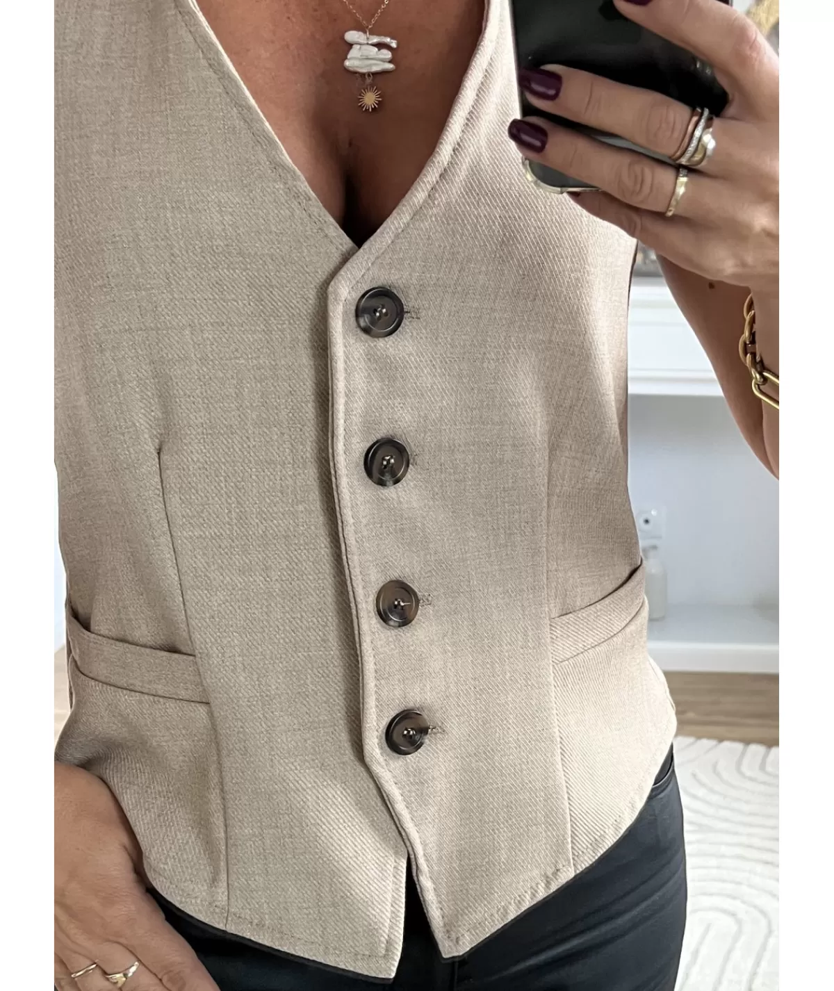 La boutique de Lilie Vestes>VESTE SANS MANCHE FLAVIE Beige