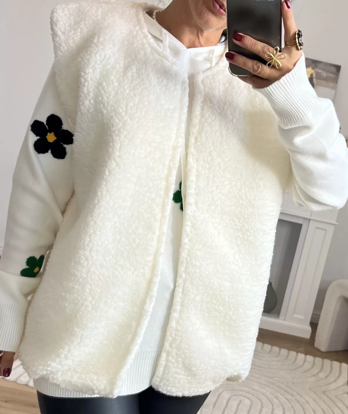 La boutique de Lilie Vestes>VESTE SANS MANCHES CYNDI Blanc