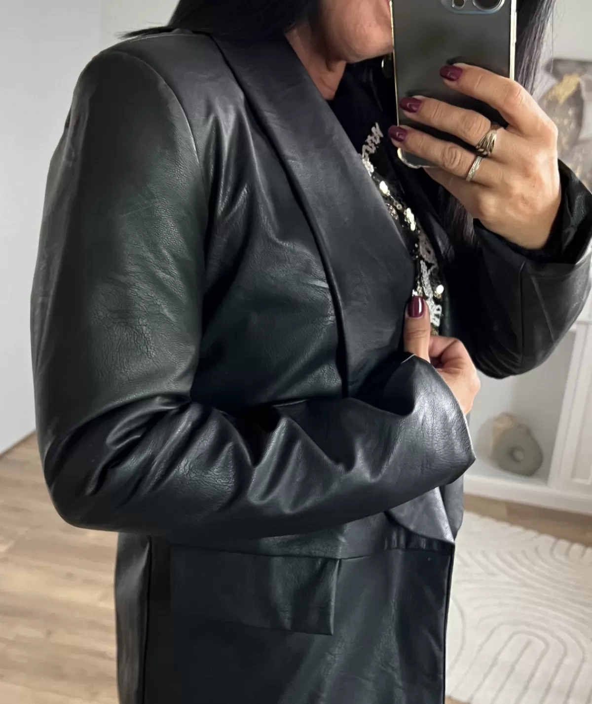 La boutique de Lilie Vestes>VESTE SIMILI STEPHANIE Noir